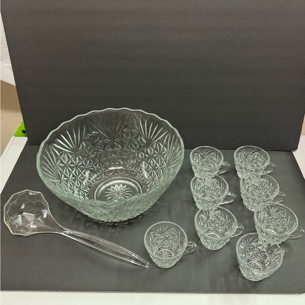 Elegant 10pc. Clear Glass Punch Bowl Set